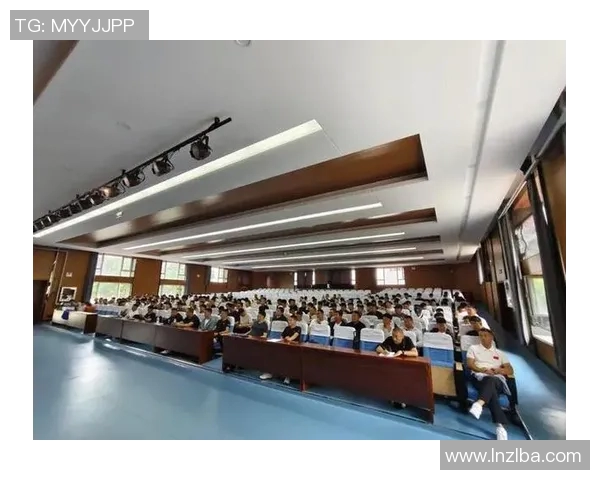 校园足球星级裁判员培训计划助力青少年足球发展与竞技水平提升