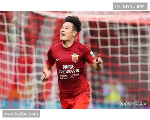 足球场上的颜值担当那些帅气球星的精彩瞬间和迷人风采 足球场上的颜值担当那些帅气球星的精彩瞬间和迷人风采